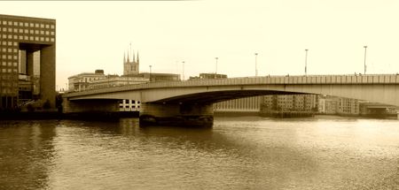 Panoramic Aged image of London Bridge